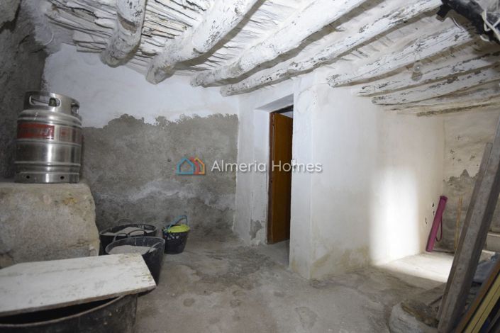 Image No.7-3 Bed Townhouse for sale