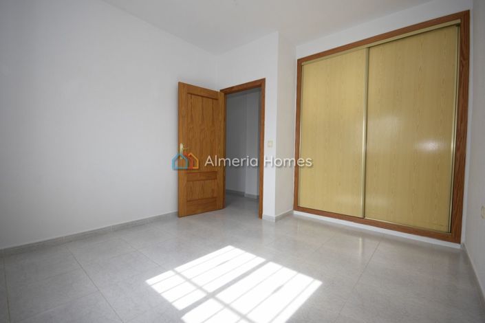 Image No.18-3 Bed Villa for sale