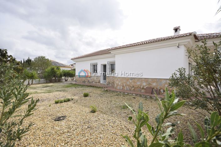 Image No.5-3 Bed Villa for sale