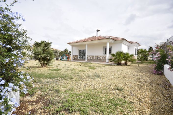 Image No.6-3 Bed Villa for sale