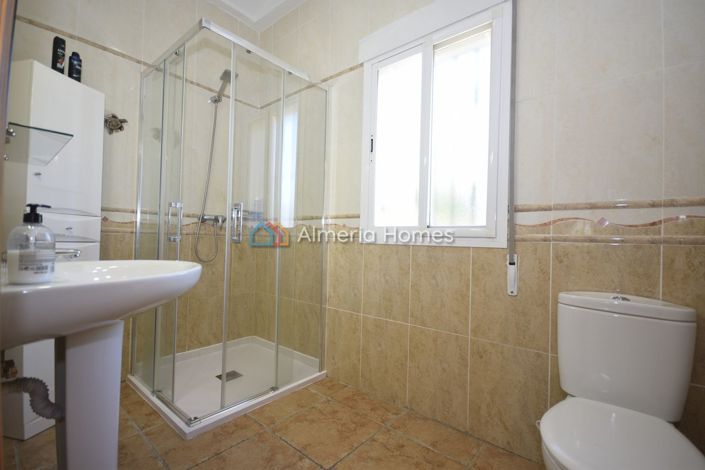 Image No.22-4 Bed Villa for sale