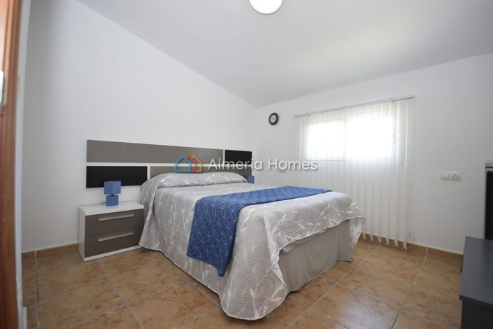 Image No.24-4 Bed Villa for sale