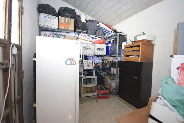 Image No.7-1 Bed Country House for sale