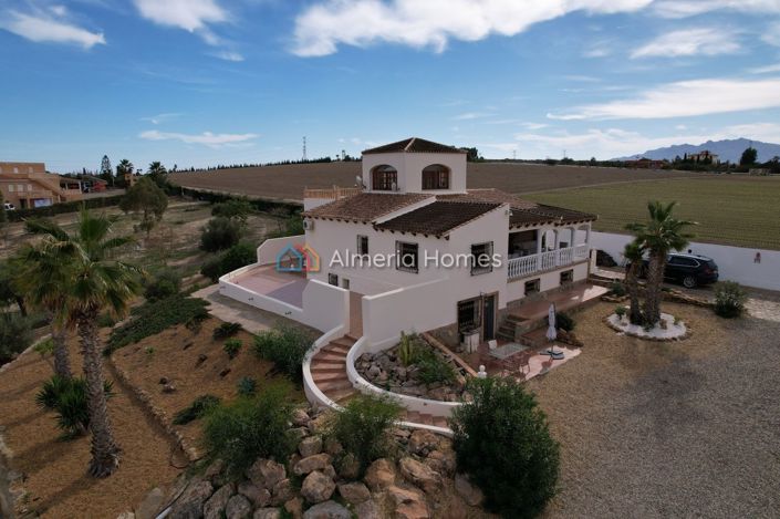 Image No.29-6 Bed Villa for sale