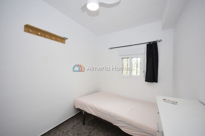 Image No.12-Maison de campagne de 3 chambres à vendre à Oria