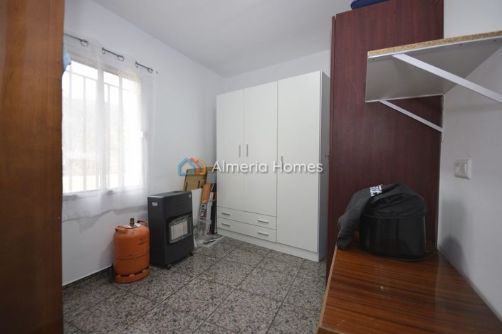 Image No.13-Maison de campagne de 3 chambres à vendre à Oria