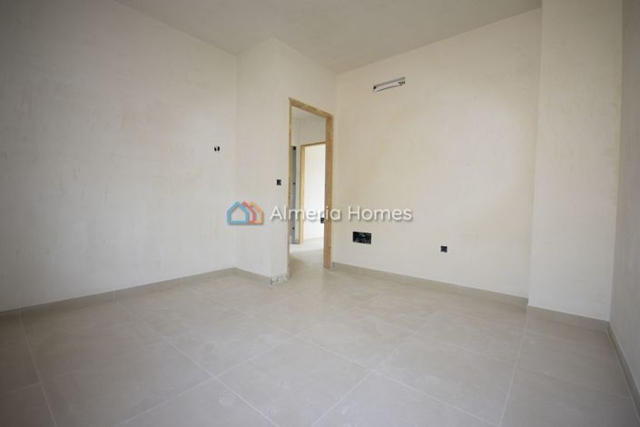 Image No.12-3 Bed Villa for sale