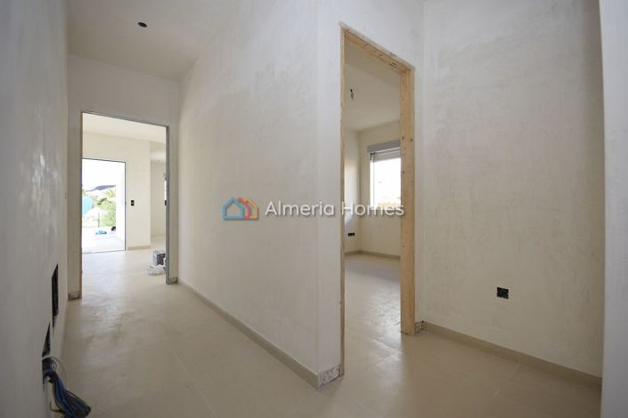 Image No.13-3 Bed Villa for sale