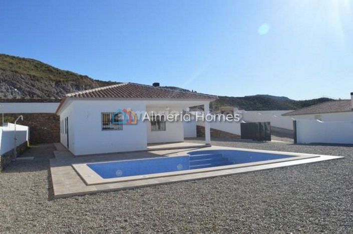 Image No.17-3 Bed Villa for sale