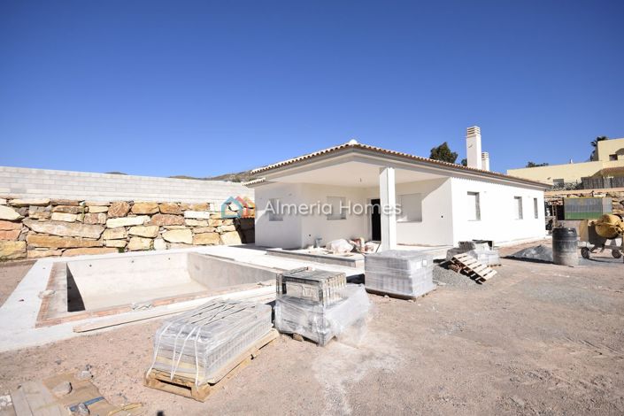 Image No.18-3 Bed Villa for sale