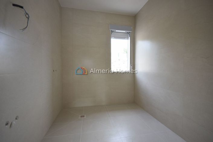 Image No.10-3 Bed Villa for sale