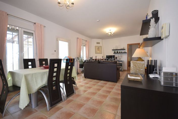 Image No.17-3 Bed Villa for sale