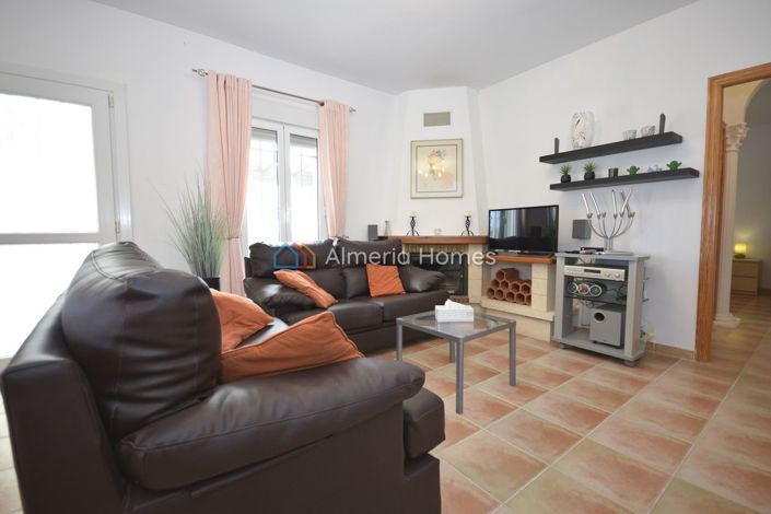 Image No.18-3 Bed Villa for sale