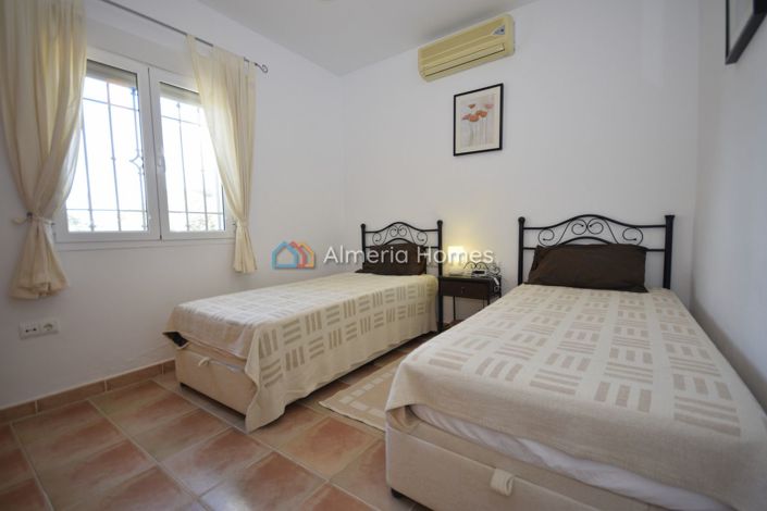 Image No.26-3 Bed Villa for sale