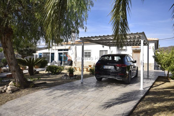 Image No.14-3 Bed Villa for sale