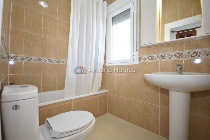 Image No.21-5 Bed Villa for sale