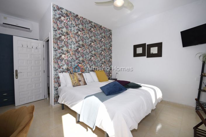 Image No.24-5 Bed Villa for sale