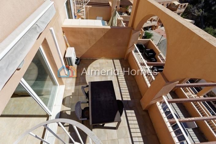 Image No.18-2 Bed Apartment for sale