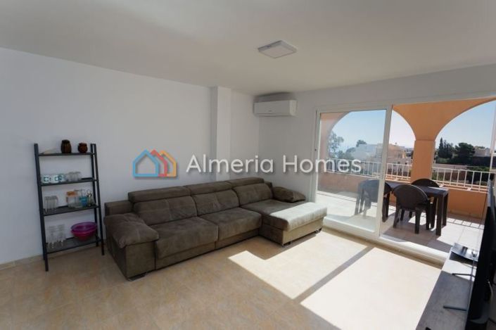 Image No.4-2 Bed Apartment for sale