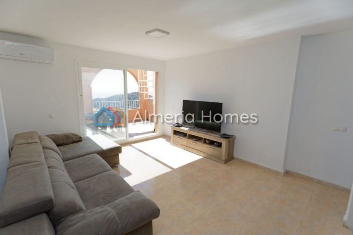 Image No.6-2 Bed Apartment for sale
