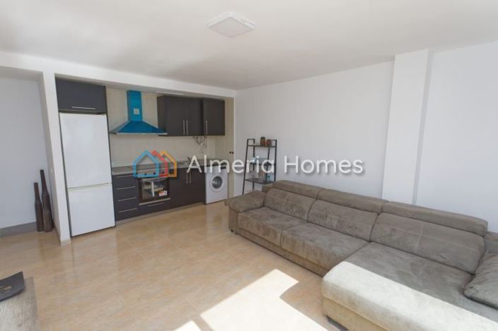 Image No.8-2 Bed Apartment for sale
