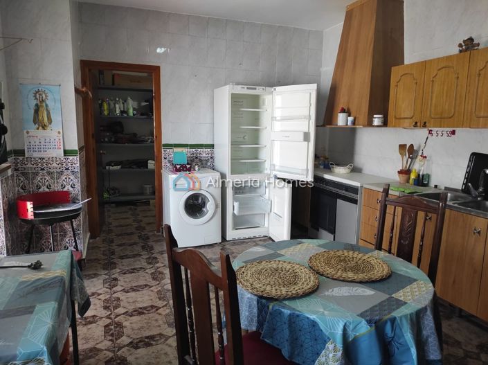 Image No.6-3 Bed Village House for sale