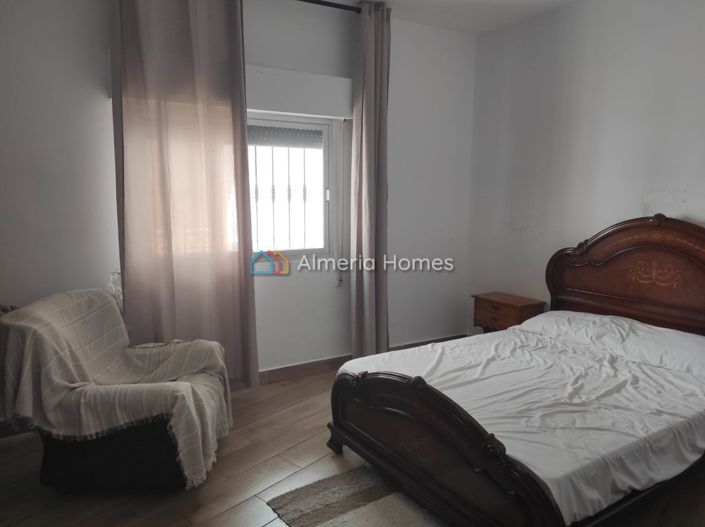 Image No.7-3 Bed Village House for sale