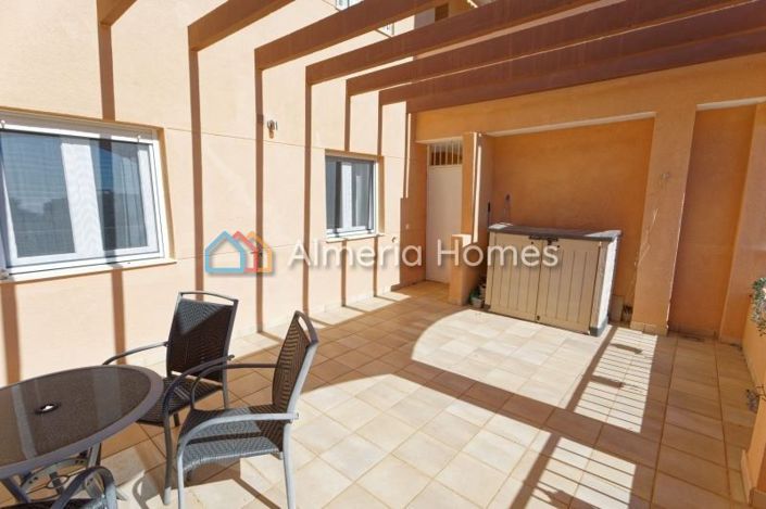 Image No.17-2 Bed Apartment for sale