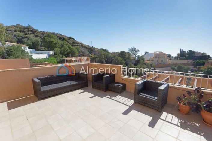 Image No.3-2 Bed Apartment for sale