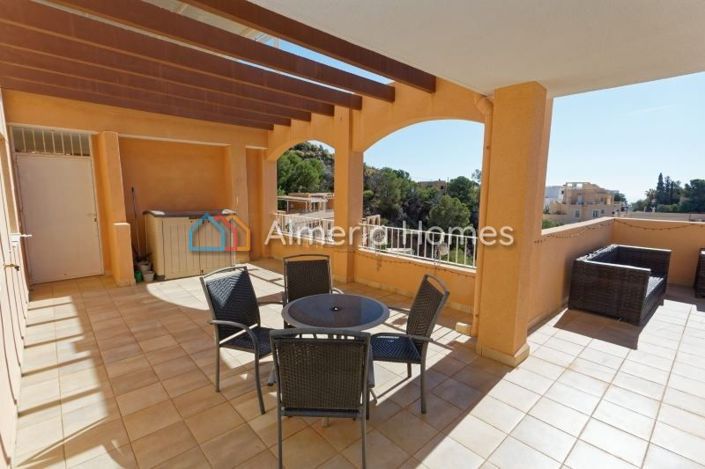 Image No.4-2 Bed Apartment for sale