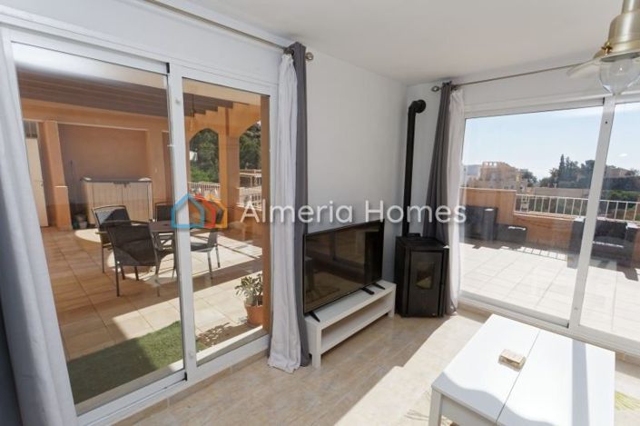 Image No.5-2 Bed Apartment for sale