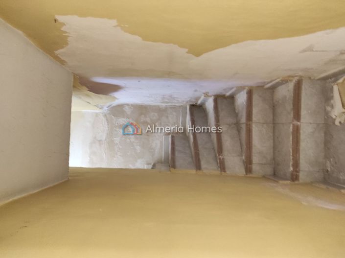 Image No.10-2 Bed Village House for sale