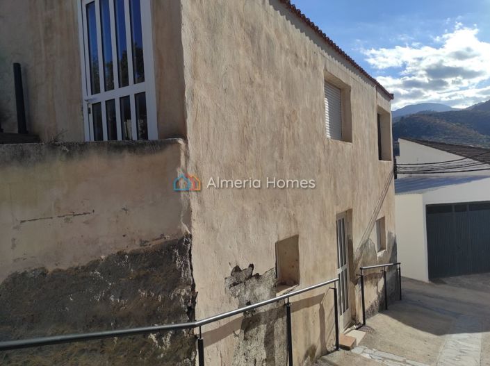 Image No.19-2 Bed Village House for sale