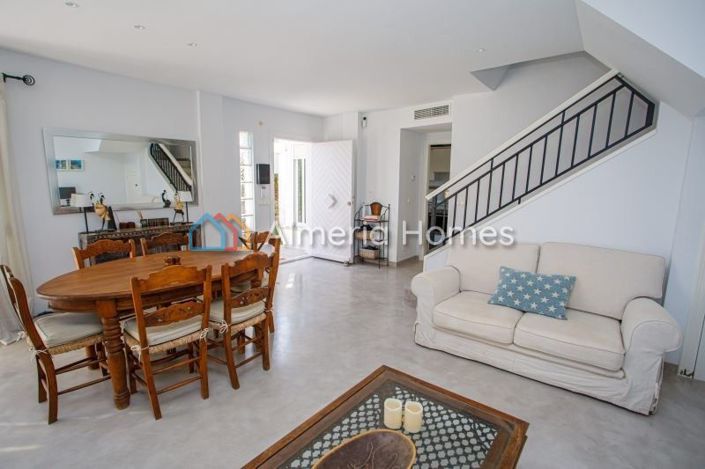 Image No.6-3 Bed Villa for sale