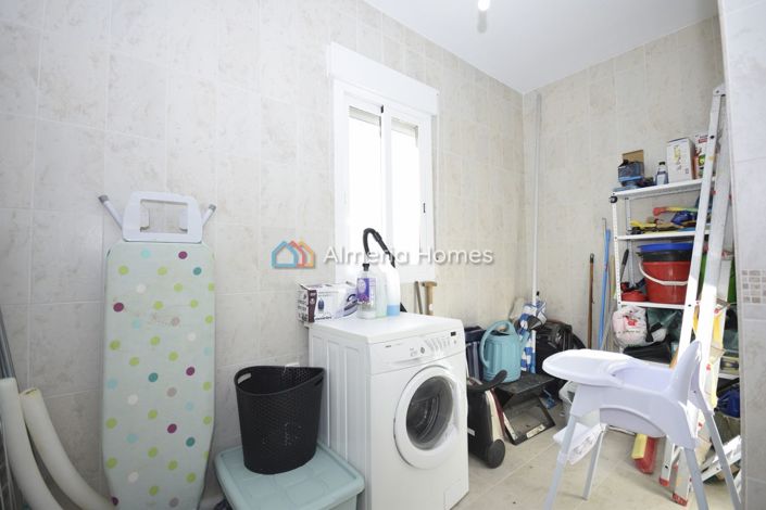 Image No.19-3 Bed Villa for sale