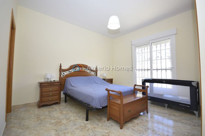 Image No.20-3 Bed Villa for sale