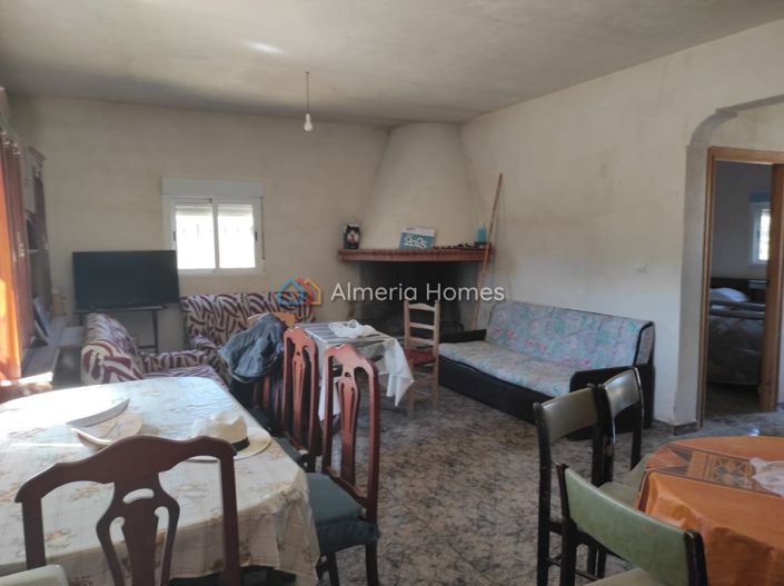 Image No.2-Maison de campagne de 2 chambres à vendre à Tíjola