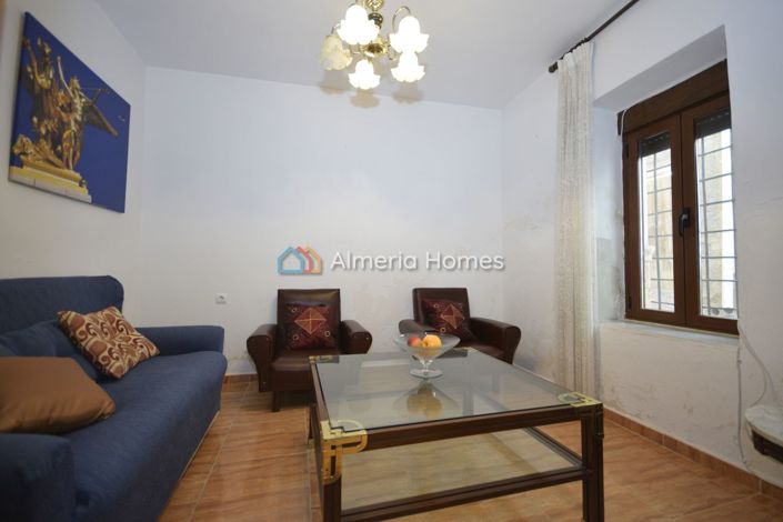 Image No.3-4 Bed Townhouse for sale