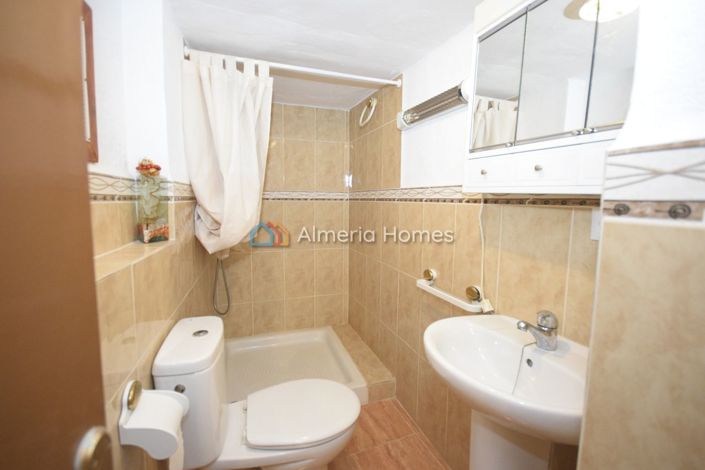 Image No.5-4 Bed Townhouse for sale