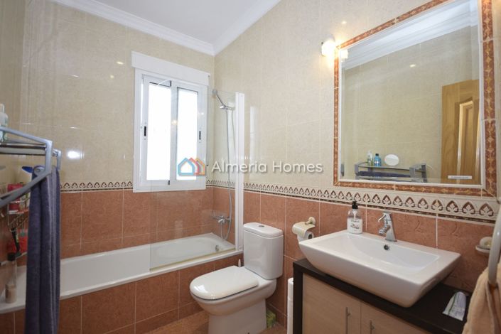 Image No.25-Villa de 4 chambres à vendre à Arboleas