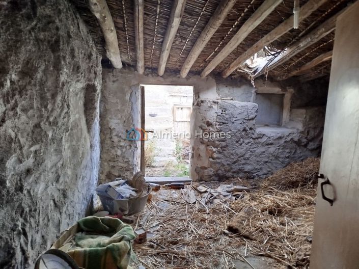 Image No.18-4 Bed Village House for sale