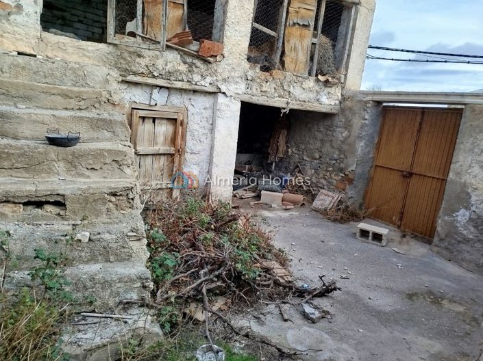 Image No.20-4 Bed Village House for sale