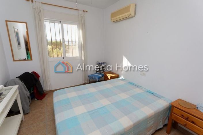 Image No.17-4 Bed Villa for sale