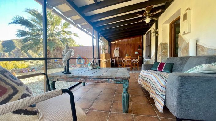 Image No.6-4 Bed Country House for sale