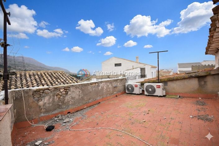 Image No.23-5 Bed Village House for sale