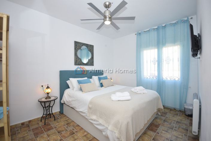 Image No.11-4 Bed Villa for sale