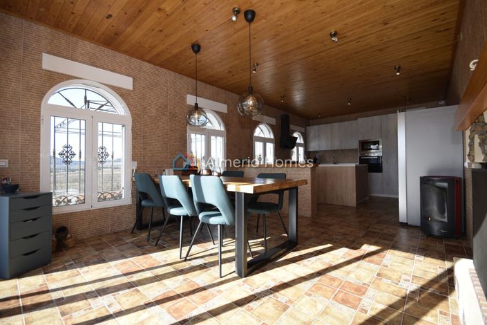 Image No.17-4 Bed Villa for sale