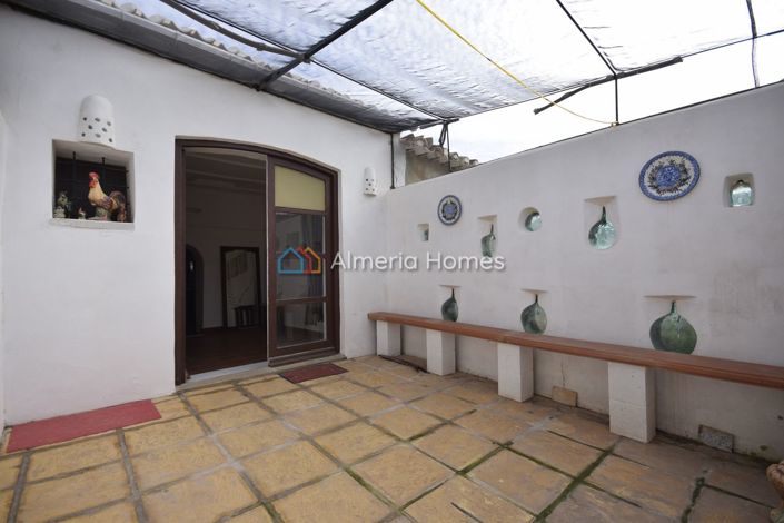 Image No.13-2 Bed Country House for sale