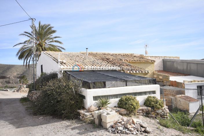 Image No.20-2 Bed Country House for sale