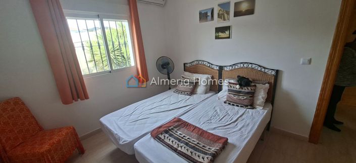 Image No.18-3 Bed Villa for sale